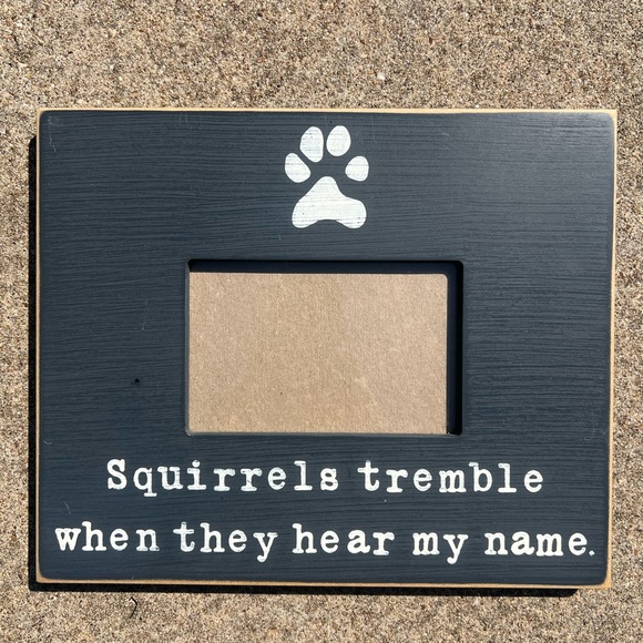 SET OF 5-wall art and picture Frames - Picture 11 of 16